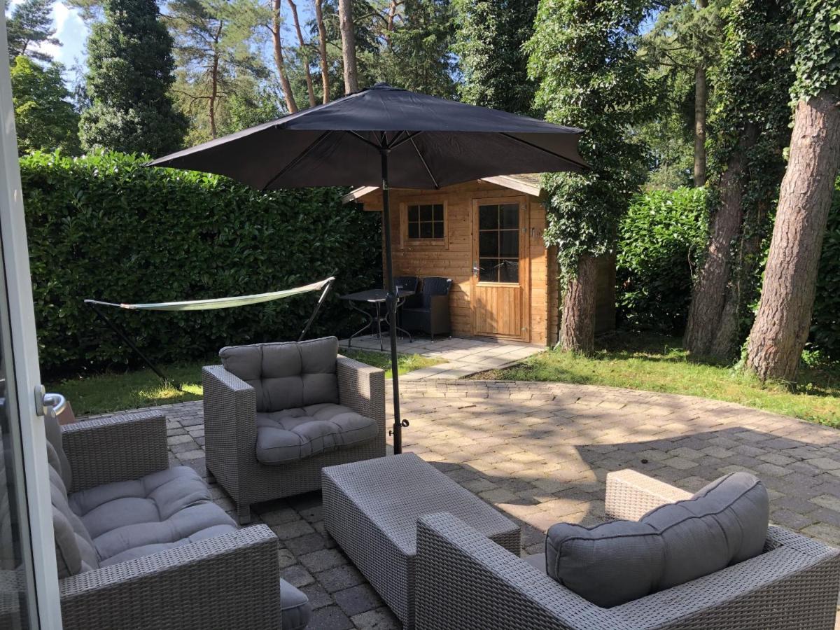 Вілла Vrijstaand Chalet In Bospark Hattemerbroek Екстер'єр фото